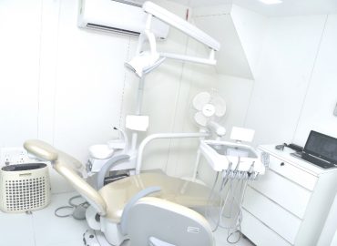 Dr Shubhra Sharma – Best Dentist Near Me Vashi | Dental Implant | Dental Clinic | Dentist in Navi Mumbai
